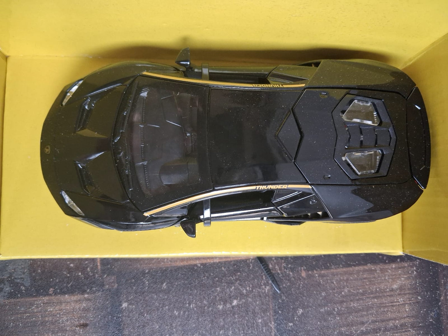 1:32 Lamborghini LP 740 Die-Cast Model – Light, Sound, Pull-Back & Opening Doors (Black)