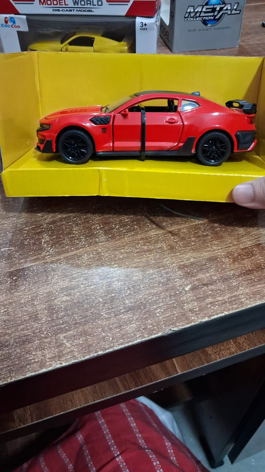 Chevrolet Camaro ZL1 Die-Cast Model – 1:32 Scale | Red | Light & Sound