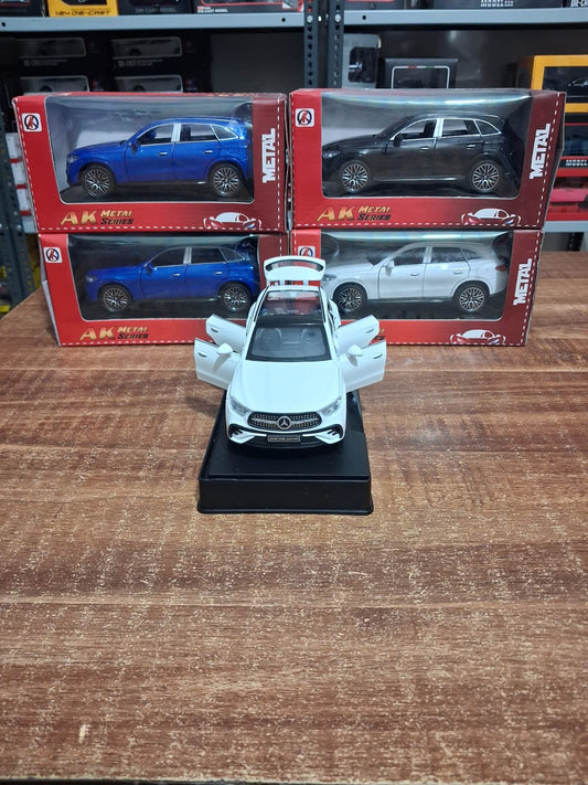 1:32 Mercedes-Benz SUV Die-Cast Model – Pullback | Opening Doors | AK Metal Series