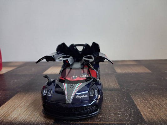 1:32 Pagani Huayra Roadster Die-Cast Model – Pullback Action & Opening Parts